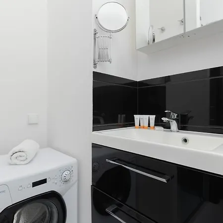 Lejlighed Comfy & Trendy Studio Wola By Renters Warszawa