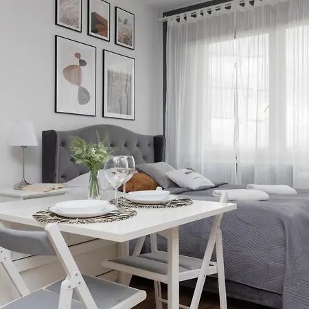 Comfy & Trendy Studio Wola By Renters Lejlighed *
